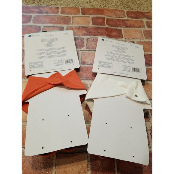 Halloween & Thanksgiving Baby 0-12mon 3 Piece Set Hat Bib Socks Lot of 2 - Picture 7 of 10